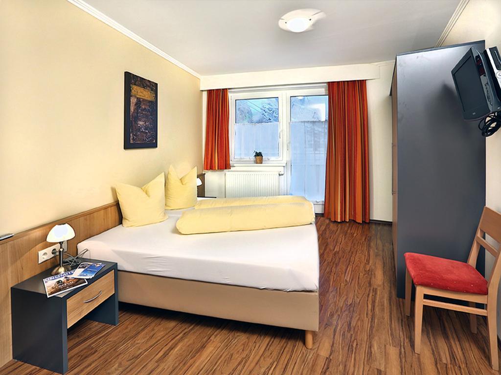 Appartement Sporthuette Fiegl Solden Bilik gambar